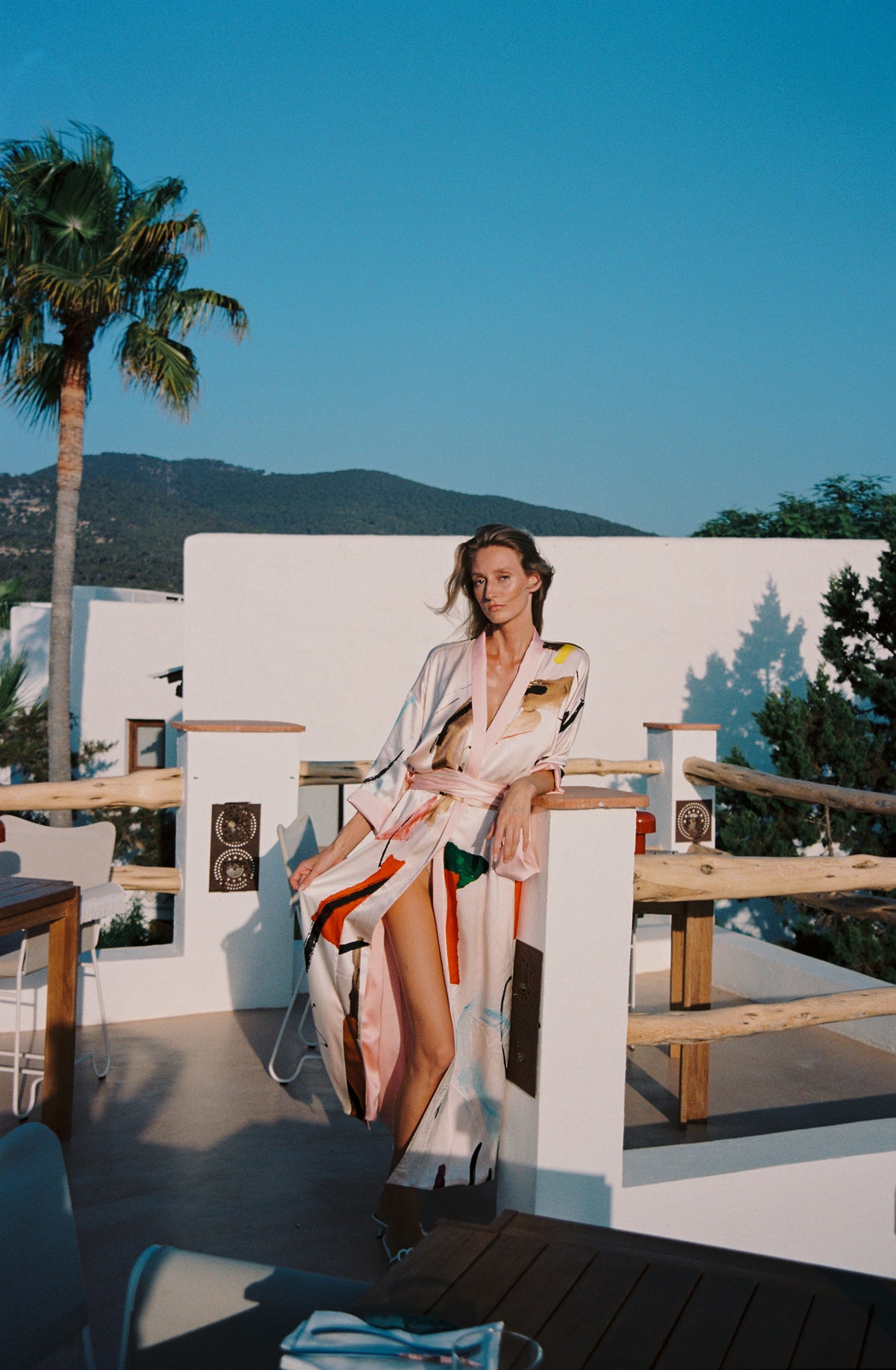 IBIZA HORIZON REVERSIBLE SILK KIMONO