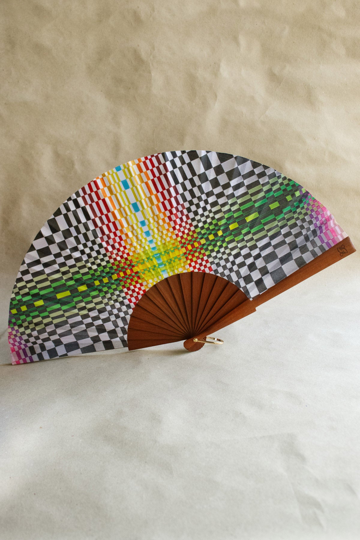 OPTICAL DISSUASIONS I