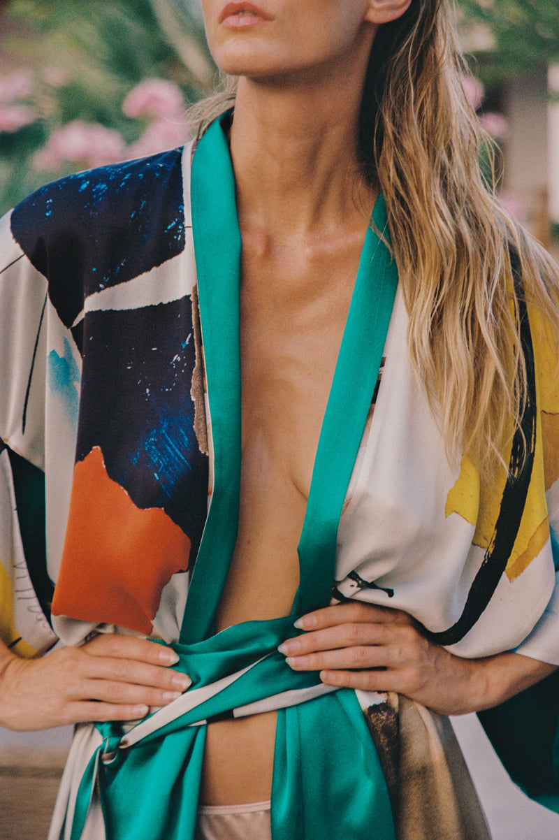 IBIZA VISTA REVERSIBLE EMERALD SILK KIMONO