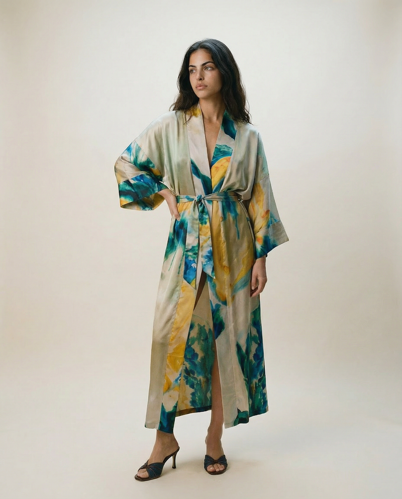 HUMMINGBIRD SKY SILK KIMONO